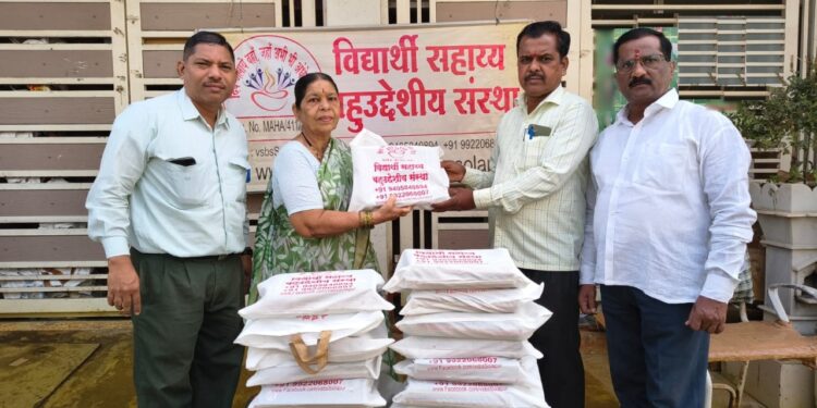 विद्यार्थी सहाय्य बहुउद्देशीय संस्था सोलापूर यांच्या आवाहनाला देणगीदारांकडून त्वरित मदत…