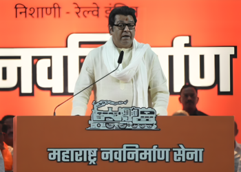 मुंबईतील नेस्को मैदानावरील मेळाव्यात राज ठाकरे आक्रमक