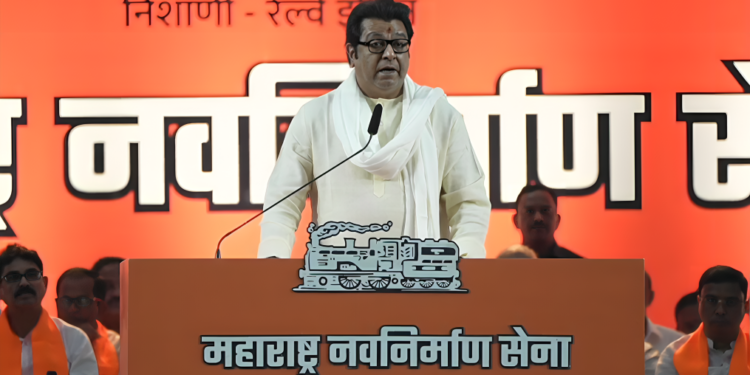 मुंबईतील नेस्को मैदानावरील मेळाव्यात राज ठाकरे आक्रमक