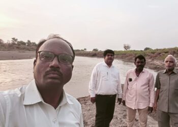 शास्त्रज्ञ,पत्रकार,पर्यावरणप्रेमी यांनी केली आदीला नदी परिक्रमा