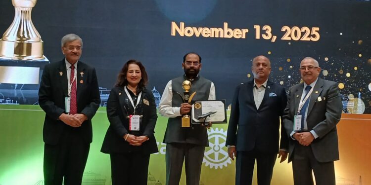 बालाजी अमाईन्स लिमिटेडला रोटरी इंडियाकडून बेस्ट प्रोजेक्ट अवॉर्ड