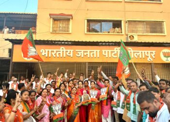बिहार विजयाचा सोलापुरात जल्लोष