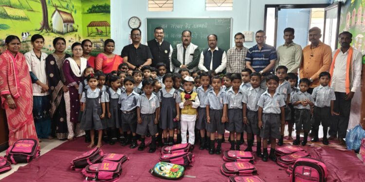 तामलवाडी येथे निमा सोलापूर कडून बालदिन उत्साहात साजरा !