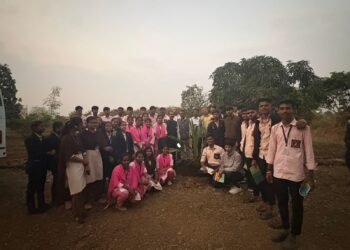 सोलापूर विद्यापीठात १९ महाविद्यालयांतील १२५० स्वयंसेवकांचे श्रमदान…