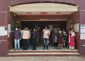 अक्कलकोट मधील निवडणुकीच्या रिंगणातील 40 उमेदवार बेपत्ता…