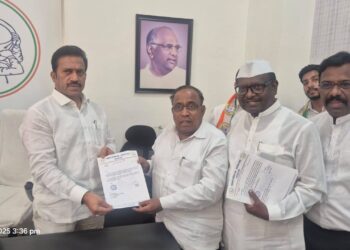 वादग्रस्त सपाटे यांचे निलंबन मागे