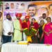 महेश देवकरांच्या वाढदिवसाला ज्येष्ठ नागरिकांचा सन्मान …