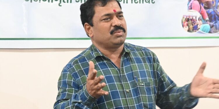 डॉ. लालासाहेब तांबडे यांना आंतरराष्ट्रीय परिषदेत मानाचा “इनोव्हेशन अवॉर्ड–2025” प्रदान