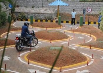ड्रायव्हिंग लायसन्ससाठी आता कडक टेस्ट