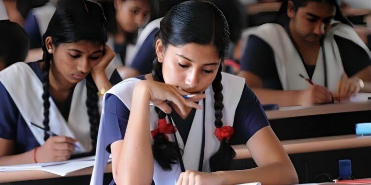 दहावी बारावीचे प्रमाणपत्र आता ऑनलाईन मिळणार…