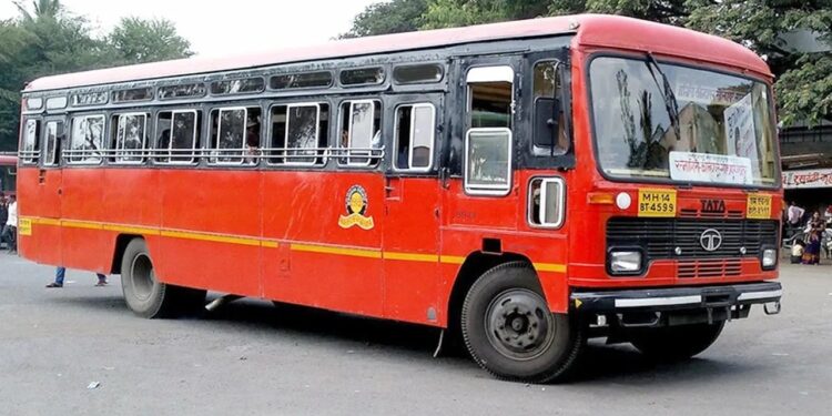 विद्यार्थ्यांची सहल न्यायची आहे? मग लालपरीनेच जा;अन्यथा थेट कारवाई