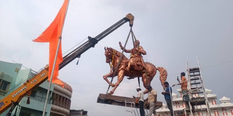 बसवजयंती पूर्वी महात्मा बसवेश्वरांचा पुतळा उभारा; बसव भक्तांचे शनिवारी लाक्षणिक उपोषण