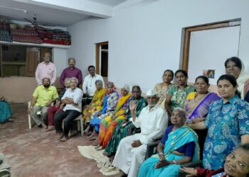 नवीन वर्षाची सुरुवात निराधारांना आधार;आस्था फाउंडेशनचा मानवतेचा उपक्रम