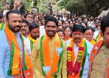 अजित पवारांना सोलापुरात जोरदार झटका ; प्र. क्रमांक 9 ड मधील राष्ट्रवादी काँग्रेसच्या उमेदवाराने केला भाजपमध्ये प्रवेश