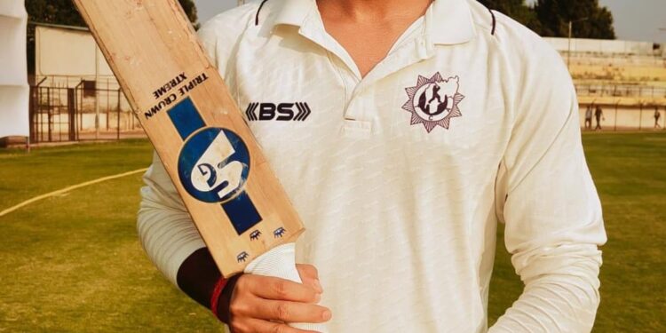 पहिल्या दिवस अखेर महाराष्ट्राच्या पहिल्या डावात नाबाद 47 धावा, त्रिपुराचा पहिला डाव 209 धावात संपुष्टात.