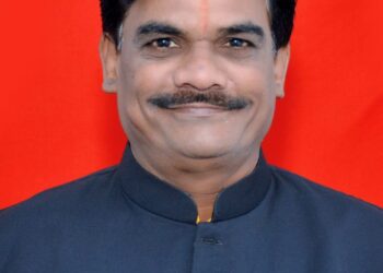 शास्त्रीय गायन करिता पंडीत विलास कुलकर्णी यांना उत्तर प्रदेशचा डॉक्टरेट पदवी