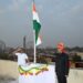 प्रशासकीय इमारती मध्ये अपर जिल्हाधिकारी गणेश निऱ्हाळी यांच्या हस्ते ध्वजारोहण