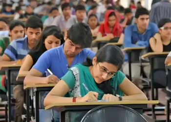 TET साठी आता 93 गुणांचा निकष का? विद्यार्थ्यांचा खडा सवाल
