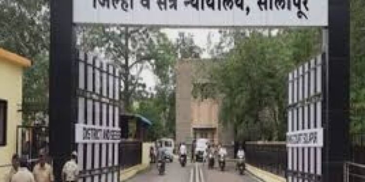 रिव्हॉल्वर व तलवारीचा धाक दाखवून जीवे ठार मारण्याचं प्रयत्न केल्या प्रकरणी अटकेतील ‌३ आरोपीस जामीन मंजूर