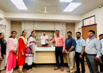 पाणी व स्वच्छता कंत्राटी कर्मचाऱ्यांचे मानधन व प्रलंबित मागण्यांसाठी धरणे आंदोलनाचा इशारा