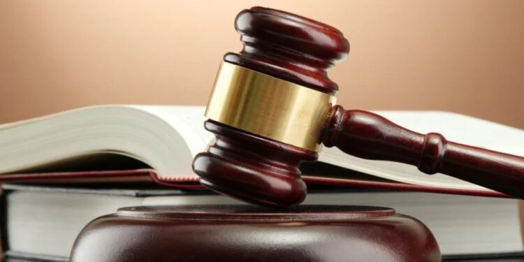 लोखंडी सळईने मारहाण व ॲट्रॉसिटी प्रकरणी २ आरोपीस अटकपूर्व जामीन मंजूर.