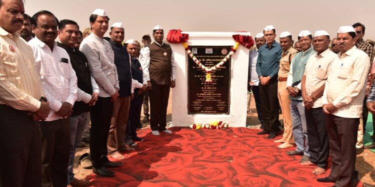 पुण्यश्लोक अहिल्यादेवी होळकर विद्यापीठामुळे सोलापूरच्या विकासाला चालना: आयुक्त डॉ. ओम्बासे