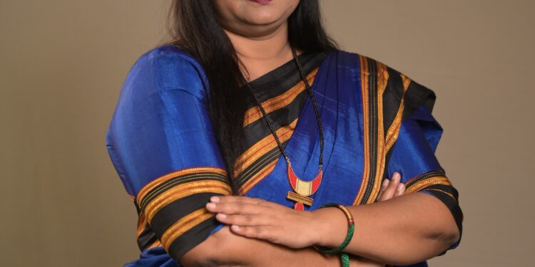 सोलापूरला मिळणार आणखी एक महिला खासदार