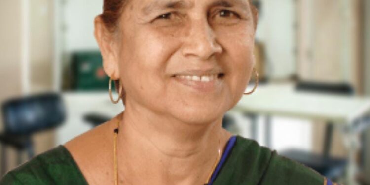 सोलापूर विद्यापीठाचा ‘अहिल्यारत्न पुरस्कार’ ज्येष्ठ समाजसेविका डॉ. मंदाकिनी आमटे यांना जाहीर!