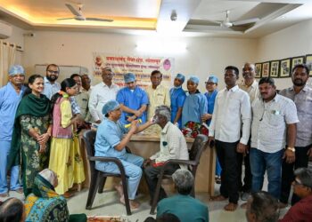 प्रकाशनंद सेवा संघातर्फे ३७ वे मोफत नेत्र मोतीबिंदू शस्त्रक्रिया शिबीर उत्साहात संपन्न