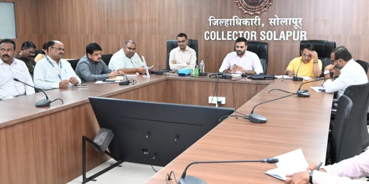 शासकीय योजना व सर्व रुग्णालयांसाठी नियमित व्यावसायिक गॅस सिलेंडर उपलब्ध होणार- प्रभारी जिल्हाधिकारी कुलदीप जंगम