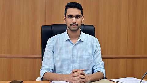 गॅस एजन्सीनी 23 मार्च पासून 96 तासात घरपोच गॅस सिलेंडर उपलब्ध करून द्यावेत- जिल्हाधिकारी कुमार आशीर्वाद