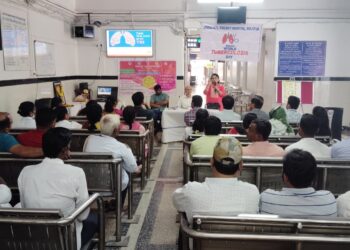 मध्य रेल्वेच्या सोलापूर विभागात जागतिक क्षयरोग दिन विविध जनजागृती उपक्रमांसह साजरा..