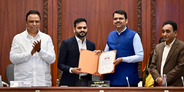 सोलापूर जिल्हा परिषद सेवाकर्मी कार्यक्रमात राज्यात आदर्श ठरली