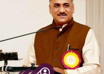 लिंगायत स्मशानभूमीच्या वादामध्ये समाजाच्या दोन्ही संस्था व समाजाला वेठीस धरू नये – विजयकुमार हत्तुरे