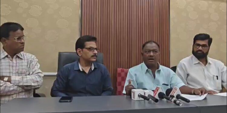 महाविद्यालयीन शिक्षकेतर कर्मचारी २१ एप्रिलपासून बेमुदत संपावर