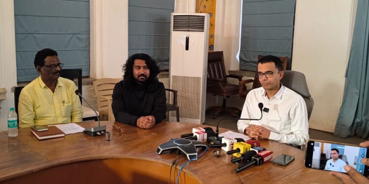 सोलापुरात डॉ. बाबासाहेब आंबेडकर जयंतीनिमित्त चित्रकला स्पर्धा