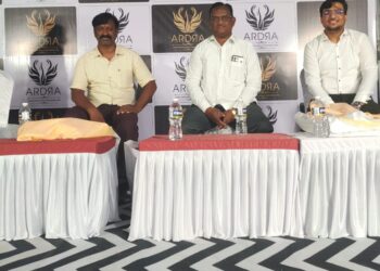 आर्द्रा मॉल च्या दहा ग्राहकांना दुबईची ट्रिप- शुभम भुतडा