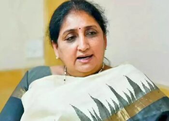 उपमुख्यमंत्री सुनेत्रा पवार निवडणूक आयोगाला पाठवणार कार्यकारिणीची नवी यादी…!
