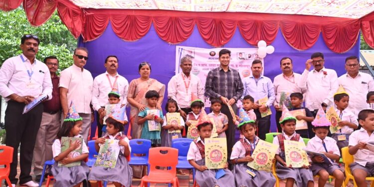विद्यार्थ्यांनी आई-वडील, शिक्षक आणि मित्र यांना आयुष्यभर लक्षात ठेवावे- जिल्हाधिकारी एस. कार्तीकेयन