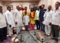 श्री शिवय्या स्वामी महाराजांचा शिवशरणम्मा माऊलींच्या हस्ते सत्कार
