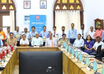 मध्य रेल्वेच्या ११ कर्मचाऱ्यांना ‘महाव्यवस्थापक संरक्षा’ पुरस्कार प्रदान