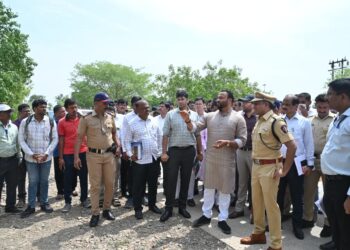आषाढी यात्रा कालावधीत स्वच्छतेला प्राधान्य द्यावे- पालकमंत्री जयकुमार गोरे