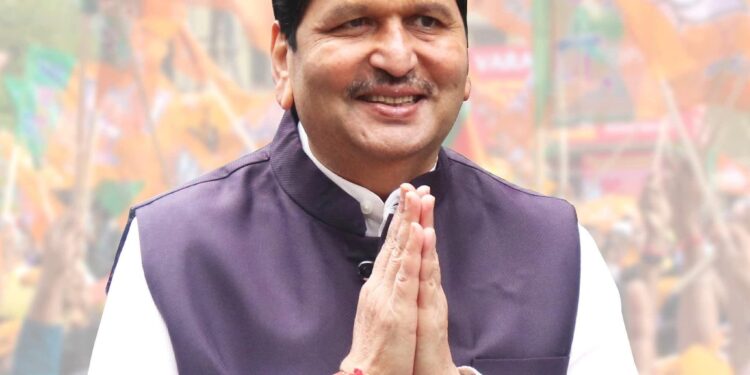 करमाळा येथील शासकीय आयटीआयचे ‘मदनदास देवी शासकीय औद्योगिक प्रशिक्षण संस्था’ असे नामकरण