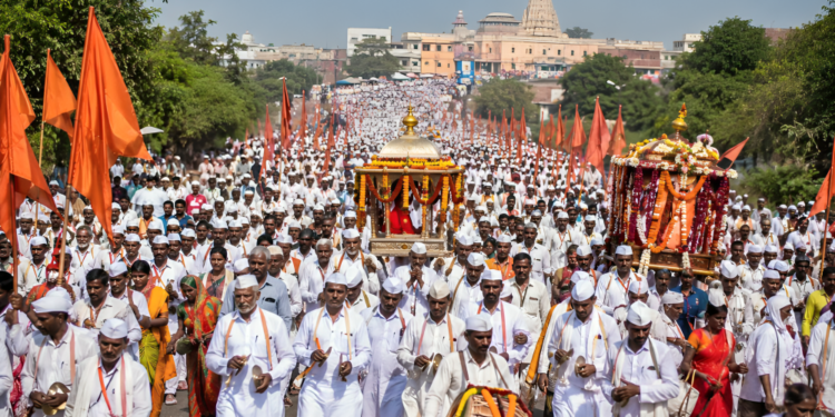 मानाच्या दहा पालख्यांसाठी नोडल अधिकाऱ्यांनी फिल्डवर उतरून काम करावे – जिल्हाधिकारी एस. कार्तिकेयन
