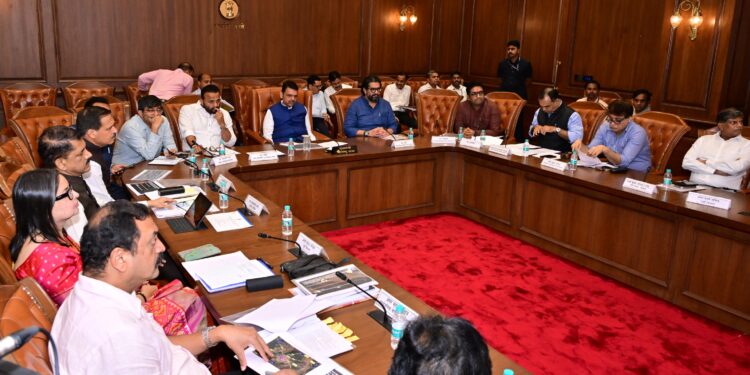 सोलापुरातील एलिव्हेटेड कॉरीडॉरमुळे औद्योगिक विकासाला चालना मिळणार- मुख्यमंत्री देवेंद्र फडणवीस