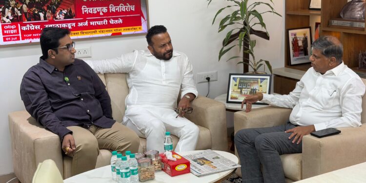सोलापूरच्या पाणीपुरवठा, बस सेवा आणि जलशुद्धीकरण प्रकल्पाच्या पूर्ततेसाठी पालकमंत्री जयकुमार गोरे यांनी घेतल्या वरिष्ठ अधिकाऱ्यांच्या भेटी