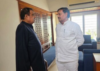 रखडलेल्या आसरा रेल्वे उड्डाणपुलाला अखेर गती