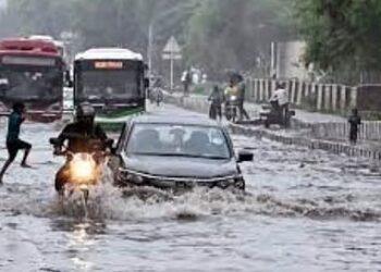 पुण्यात पावसाचा चौकार आणि षटकार..!