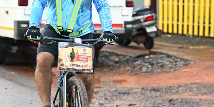 माझ्या पहिल्या पंढरपूर सायकल वारीचा अनुभव – अमित जोशी