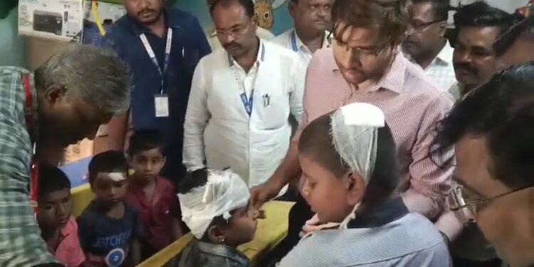 अक्कलकोट बबलाद शाळेत स्लॅब नव्हे तर प्लास्टर पडले; मुख्य कार्यकारी अधिकारी कुशल जैन यांचे स्पष्टीकरण